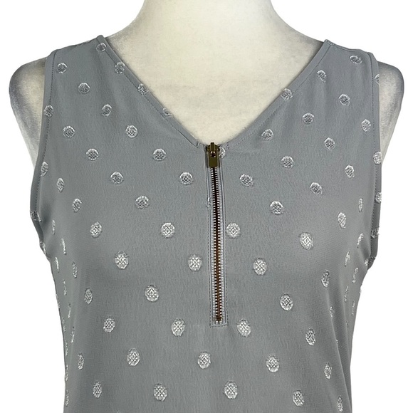 EXPRESS CLASSIC POLKA -DOT SLEEVELESS 1/4 ZIPPER FRONT TOP/BLOUSE - Picture 3 of 14